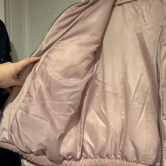 Old Navy Soft Pink Puffer Jacket - Picture 10 of 11
